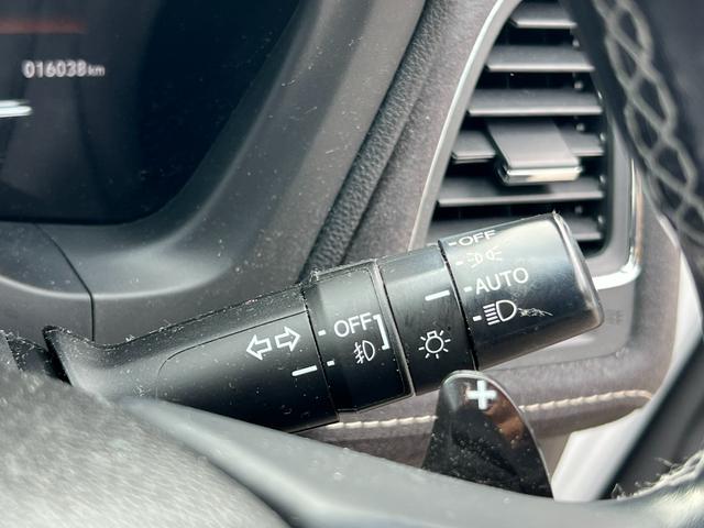 ヴェゼル RS・ホンダセンシング ギャザズナビ/センシング/シートヒーター/コンビシート/本革巻ステアリング/ステンレス製スポーツペダル/コンフォートビューパッケージ/LEDヘッド/電子パーキング/純正18AW/(27枚目)