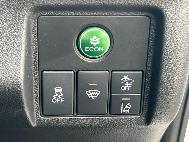 ヴェゼル RS・ホンダセンシング ギャザズナビ/センシング/シートヒーター/コンビシート/本革巻ステアリング/ステンレス製スポーツペダル/コンフォートビューパッケージ/LEDヘッド/電子パーキング/純正18AW/(28枚目)