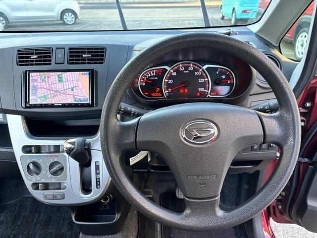 ムーヴ Ｌ　ＶＳスマートセレクションＳＡ＆ＳＮ　車検整備付　ナビ　ＴＶ　バックカメラ　禁煙車　修復履歴なし　衝突被害軽減システム　スマートキー　プッシュスタート　アルミホイール（3枚目）