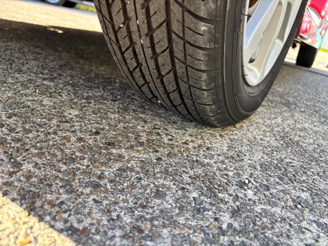 ムーヴ Ｌ　ＶＳスマートセレクションＳＡ＆ＳＮ　車検整備付　ナビ　ＴＶ　バックカメラ　禁煙車　修復履歴なし　衝突被害軽減システム　スマートキー　プッシュスタート　アルミホイール（37枚目）