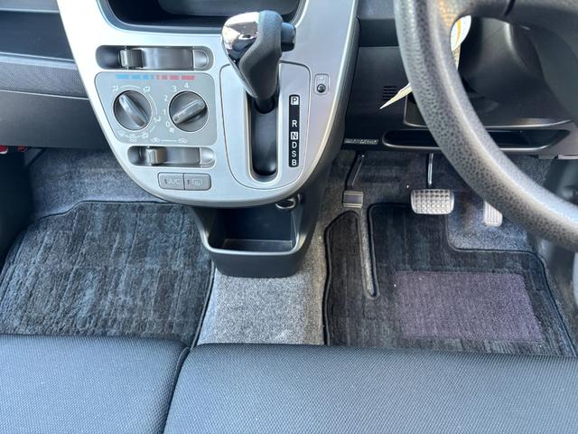 ムーヴ Ｌ　ＶＳスマートセレクションＳＡ＆ＳＮ　車検整備付　ナビ　ＴＶ　バックカメラ　禁煙車　修復履歴なし　衝突被害軽減システム　スマートキー　プッシュスタート　アルミホイール（40枚目）