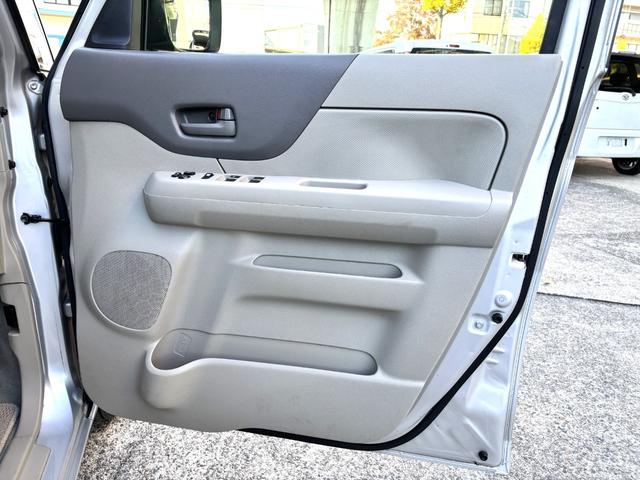 スペーシア Ｇ　車検整備付き　両側スライドドア　タイヤ新品　ナビ　フルセグ　ＤＶＤ再生　ＣＤ　スマートキー２個　プッシュスタート（37枚目）