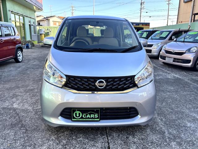 デイズ Ｊ　車検整備付き　修復履歴なし　禁煙車　タイミングチェーン　ナビ　フルセグＴＶ　ＣＤ　キーレスキー（2枚目）