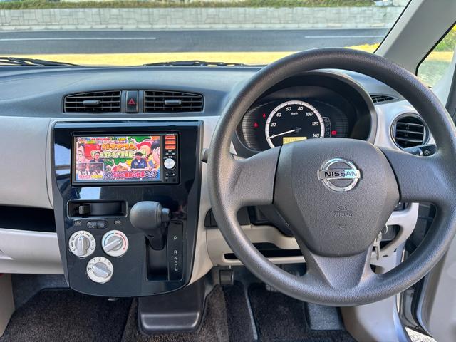 デイズ Ｊ　車検整備付き　修復履歴なし　禁煙車　タイミングチェーン　ナビ　フルセグＴＶ　ＣＤ　キーレスキー（3枚目）