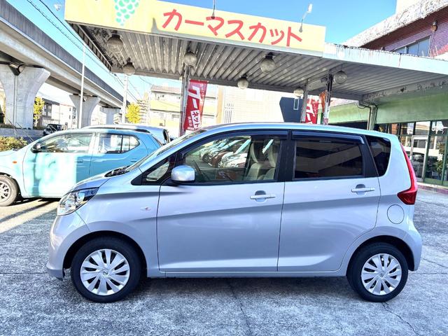 デイズ Ｊ　車検整備付き　修復履歴なし　禁煙車　タイミングチェーン　ナビ　フルセグＴＶ　ＣＤ　キーレスキー（12枚目）