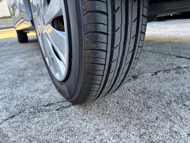 デイズ Ｊ　車検整備付き　修復履歴なし　禁煙車　タイミングチェーン　ナビ　フルセグＴＶ　ＣＤ　キーレスキー（18枚目）