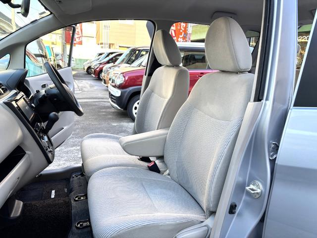 デイズ Ｊ　車検整備付き　修復履歴なし　禁煙車　タイミングチェーン　ナビ　フルセグＴＶ　ＣＤ　キーレスキー（21枚目）