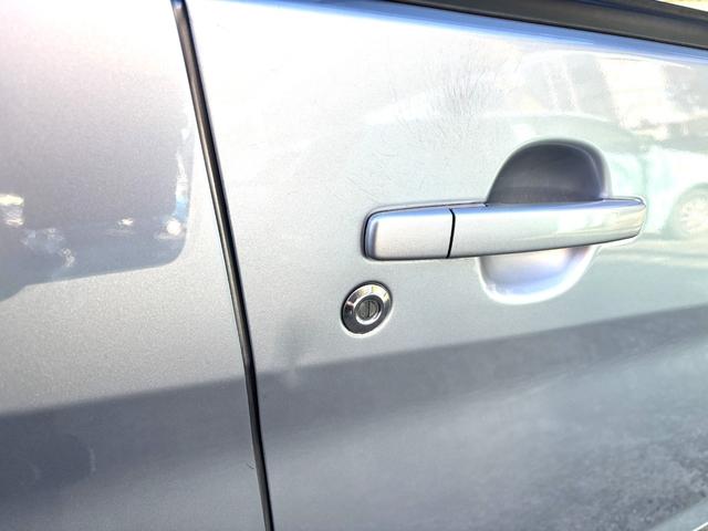 デイズ Ｊ　車検整備付き　修復履歴なし　禁煙車　タイミングチェーン　ナビ　フルセグＴＶ　ＣＤ　キーレスキー（32枚目）