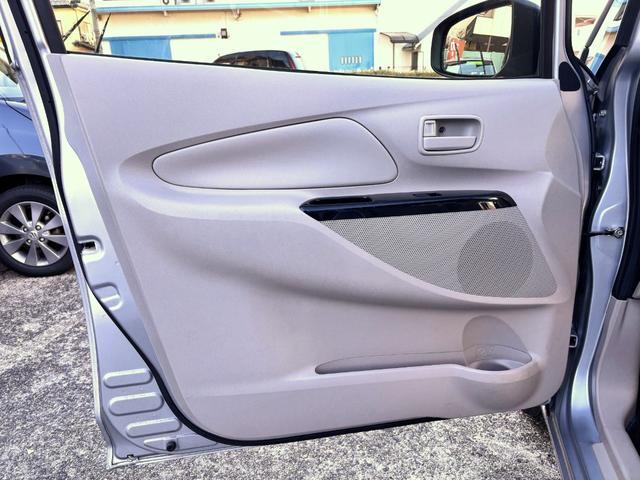 デイズ Ｊ　車検整備付き　修復履歴なし　禁煙車　タイミングチェーン　ナビ　フルセグＴＶ　ＣＤ　キーレスキー（37枚目）