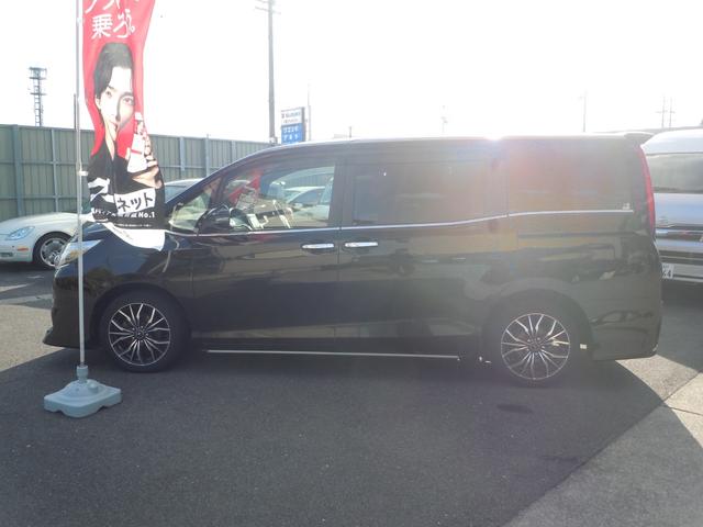 エスクァイア Ｇｉ　ＥＴＣ　バックカメラ　ナビ　オートクルーズコントロール　両側電動スライドドア　オートマチックハイビーム　ＬＥＤヘッドランプ　スマートキー　アイドリングストップ　電動格納ミラー　シートヒーター　ＣＶＴ（17枚目）