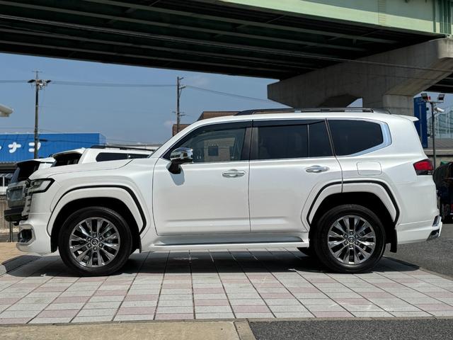 TOYOTA LAND CRUISER ZX | 2025 | PEARL | 7095 km | details