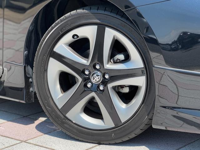 プリウス Ｓツーリングセレクション　モデリスタエアロ（Ｆ／Ｓ／Ｒ）　９インチディスプレイオーディオ　ナビキット　バックカメラ　フルセグＴＶ　ドライブレコーダー　トヨタセーフティーセンス　ＬＥＤヘッドライト　オートライト　黒レザーシート（28枚目）