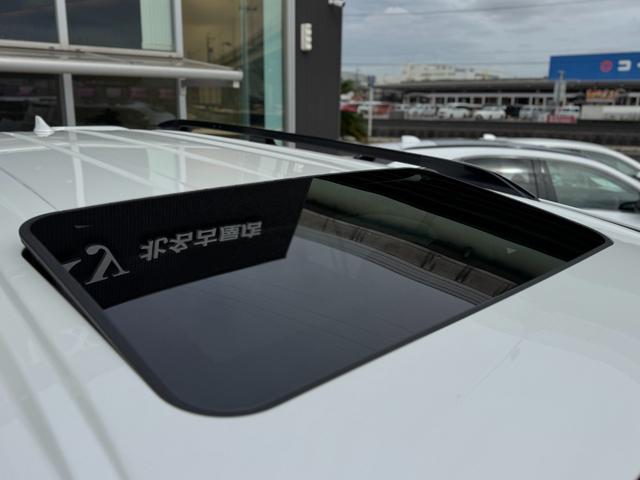 ランドクルーザー ＺＸ　ＪＢＬプレミアムサウンド　リアエンターテイメント　タイヤ空気圧警報システム　クールＢＯＸ　ルーフレール　ムーンルーフ　ベージュレザーシート　パノラミックビューモニター　ブラインドスポットモニター（26枚目）