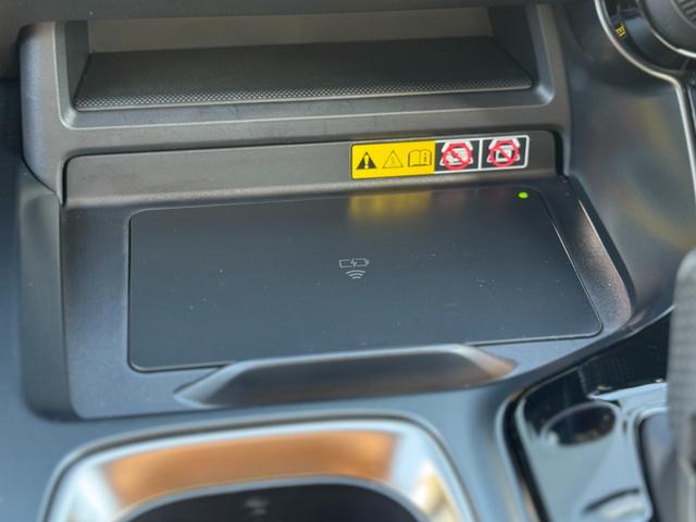 ＮＸ ＮＸ３５０ｈ　Ｆスポーツ　ＴＲＤエアロ（Ｆ／Ｓ／Ｒ／マフラー）　ムーンルーフ　ルーフレール　デジタルインナーミラー　オレンジキャリパー　３眼ＬＥＤヘッド　置くだけ充電　アドバンストパーク　ヘーゼルレザーシート　２０インチＡＷ（11枚目）