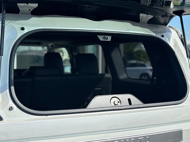 ランドクルーザー250 VX モデリスタ20インチAW オーバーフェンダー シグネチャーイルミ 丸目LEDヘッドライト トヨタチームメイトアドバンストドライブ ムーンルーフ デジタルインナーミラー パノラミックビューモニター(39枚目)