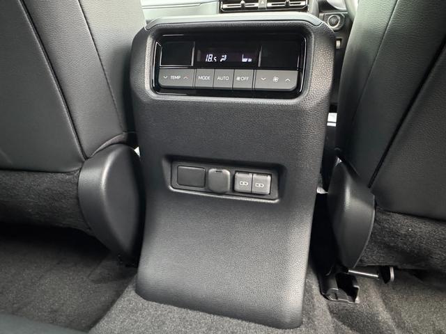 ランドクルーザー250 VX モデリスタ20インチAW オーバーフェンダー シグネチャーイルミ 丸目LEDヘッドライト トヨタチームメイトアドバンストドライブ ムーンルーフ デジタルインナーミラー パノラミックビューモニター(77枚目)