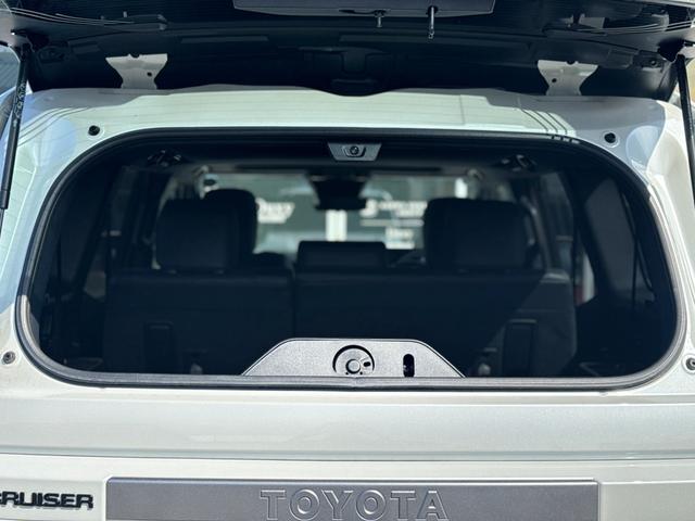 ランドクルーザー250 VX モデリスタ20インチAW オーバーフェンダー シグネチャーイルミ 丸目LEDヘッドライト トヨタチームメイトアドバンストドライブ ムーンルーフ デジタルインナーミラー パノラミックビューモニター(79枚目)