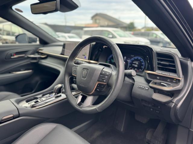 TOYOTA CROWN SPORT Z