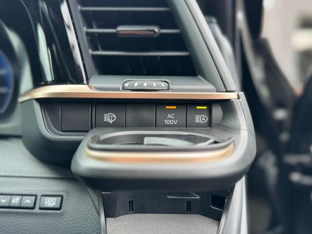 TOYOTA CROWN SPORT Z
