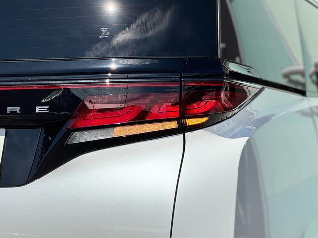 ヴェルファイアハイブリッド Ｚ　プレミア　１３．２型有機ＥＬ後席モニター　左右独立ムーンルーフ　デジタルインナーミラー　ブラウンレザーシート　トヨタチームメイトアドバンストパーク　カラーヘッドアップディスプレイ　パノラミックビューモニター（44枚目）