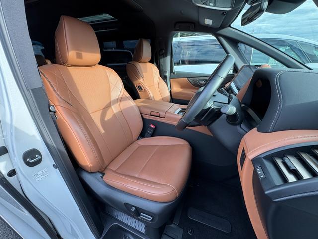 ヴェルファイアハイブリッド Ｚ　プレミア　１３．２型有機ＥＬ後席モニター　左右独立ムーンルーフ　デジタルインナーミラー　ブラウンレザーシート　トヨタチームメイトアドバンストパーク　カラーヘッドアップディスプレイ　パノラミックビューモニター（46枚目）