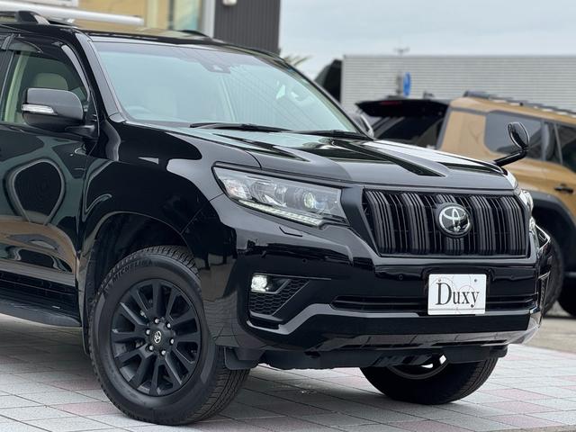 ランドクルーザープラド TX Lパッケージ マットブラックエディション アルパイン9インチナビ・10インチ後席モニター アルパイン12.1インチデジタルミラー HDMIキット ムーンルーフ ルーフレール ベージュレザーシート ベンチレーション パワーシート ETC2.0(17枚目)