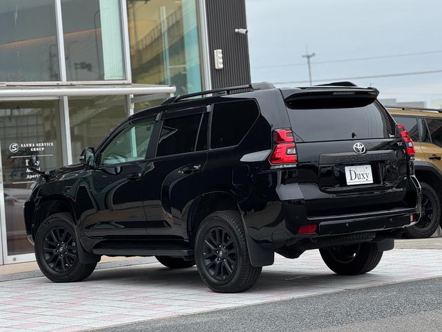 ランドクルーザープラド TX Lパッケージ マットブラックエディション アルパイン9インチナビ・10インチ後席モニター アルパイン12.1インチデジタルミラー HDMIキット ムーンルーフ ルーフレール ベージュレザーシート ベンチレーション パワーシート ETC2.0(35枚目)