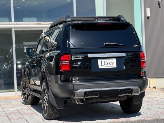 ランドクルーザー250 VX 丸目LLEDヘッドライト モデリスタパッケージ シグネチャーイルミ オーバーフェンダー 20インチAW ルーフラック デジタルインナーミラー ムーンルーフ パノラマビュー ブラインドスポットモニター(7枚目)