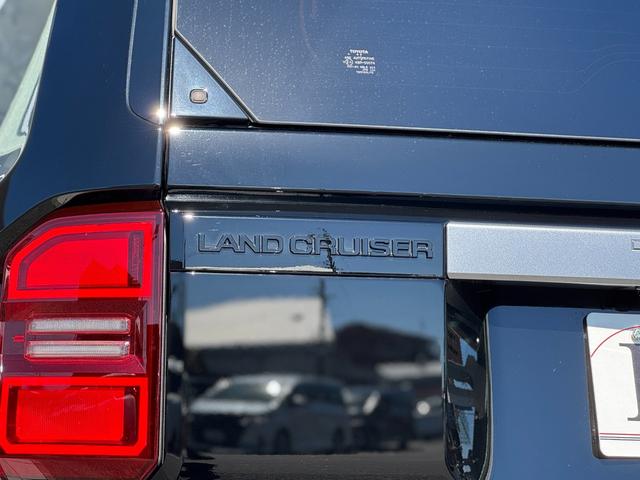 ランドクルーザー250 VX 丸目LLEDヘッドライト モデリスタパッケージ シグネチャーイルミ オーバーフェンダー 20インチAW ルーフラック デジタルインナーミラー ムーンルーフ パノラマビュー ブラインドスポットモニター(45枚目)