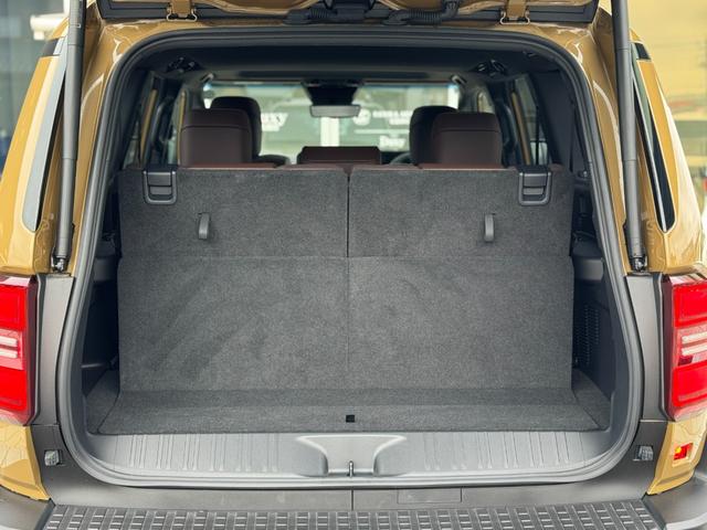 ランドクルーザー250 VXファーストエディション モデリスタパッケージ シグネチャーイルミ 丸目LEDヘッドライト トヨタチームメイト デジタルインナーミラー ムーンルーフ ルーフレール パノラミックビューモニター ブラインドスポットモニター ETC(56枚目)