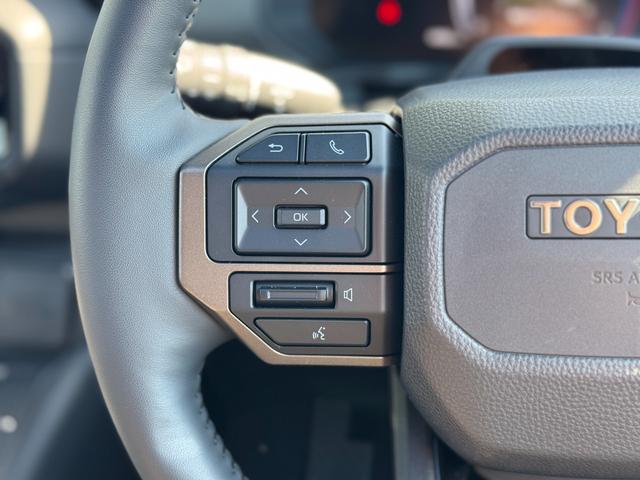 ランドクルーザー250 VXファーストエディション モデリスタパッケージ シグネチャーイルミ 丸目LEDヘッドライト トヨタチームメイト デジタルインナーミラー ムーンルーフ ルーフレール パノラミックビューモニター ブラインドスポットモニター ETC(70枚目)