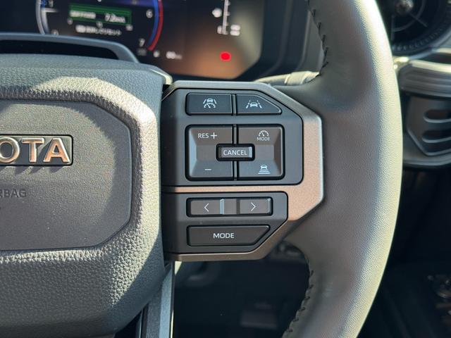 ランドクルーザー250 VXファーストエディション モデリスタパッケージ シグネチャーイルミ 丸目LEDヘッドライト トヨタチームメイト デジタルインナーミラー ムーンルーフ ルーフレール パノラミックビューモニター ブラインドスポットモニター ETC(71枚目)