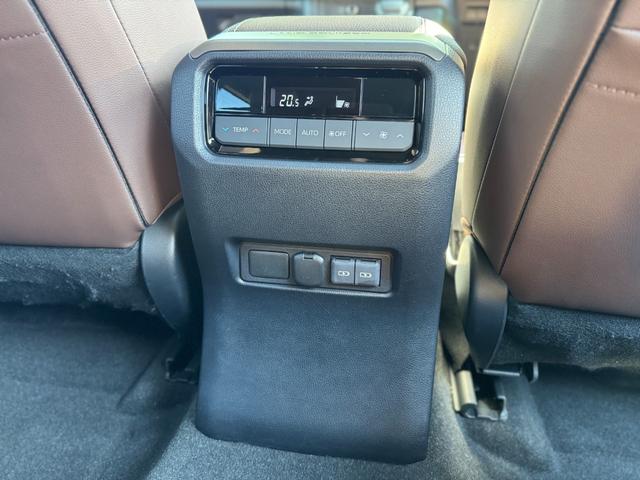 ランドクルーザー250 VXファーストエディション モデリスタパッケージ シグネチャーイルミ 丸目LEDヘッドライト トヨタチームメイト デジタルインナーミラー ムーンルーフ ルーフレール パノラミックビューモニター ブラインドスポットモニター ETC(77枚目)