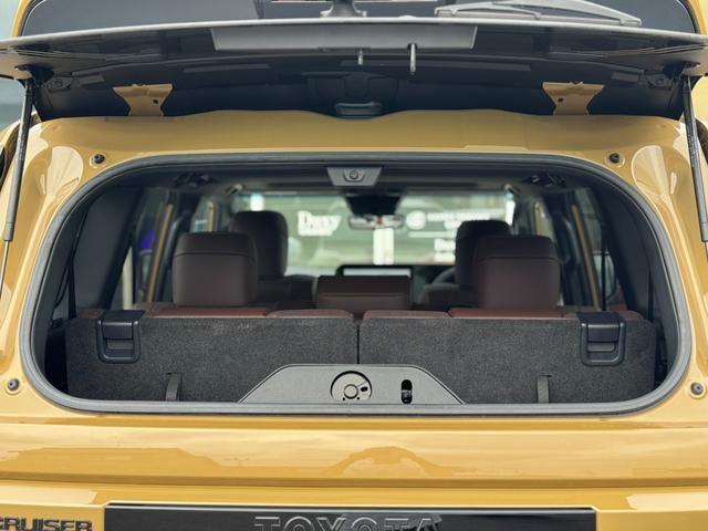 ランドクルーザー250 VXファーストエディション モデリスタパッケージ シグネチャーイルミ 丸目LEDヘッドライト トヨタチームメイト デジタルインナーミラー ムーンルーフ ルーフレール パノラミックビューモニター ブラインドスポットモニター ETC(78枚目)