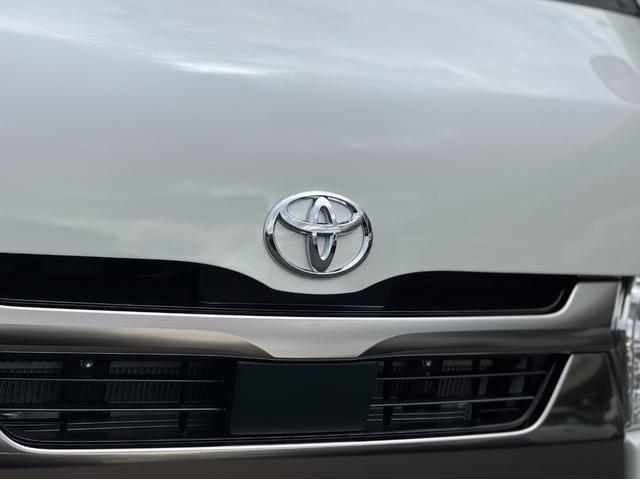 TOYOTA HIACE VAN LONG SUPER GL DARK PRIME S