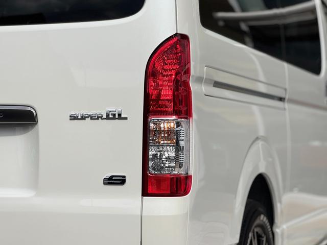 TOYOTA HIACE VAN LONG SUPER GL DARK PRIME S