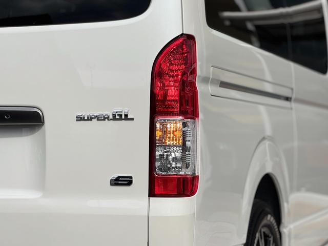 TOYOTA HIACE VAN LONG SUPER GL DARK PRIME S