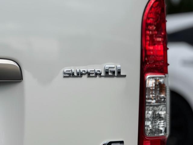 TOYOTA HIACE VAN LONG SUPER GL DARK PRIME S