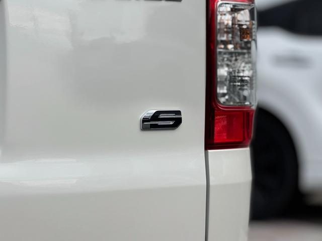 TOYOTA HIACE VAN LONG SUPER GL DARK PRIME S