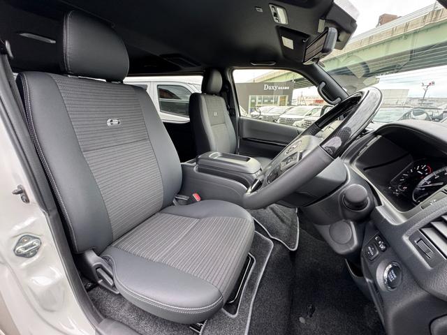 TOYOTA HIACE VAN LONG SUPER GL DARK PRIME S