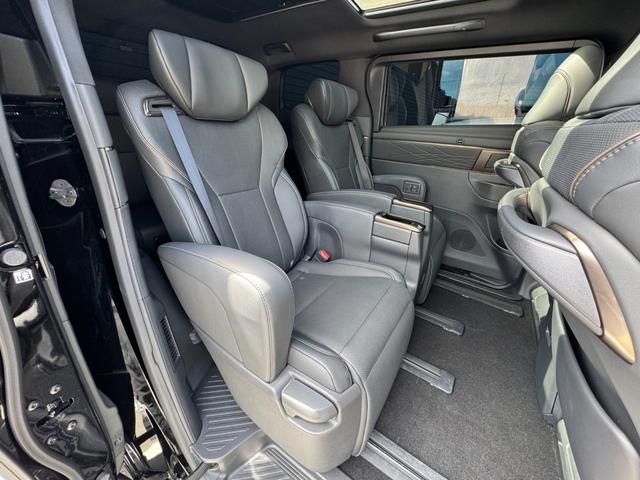 アルファードハイブリッド Z モデリスタエアロ(F/S/R) 13.2型有機EL後席モニター デジタルインナーミラー トヨタチームメイトアドバンストパーク ユニバーサルステップ カラーヘッドアップディスプレイ 左右独立ムーンルーフ(51枚目)