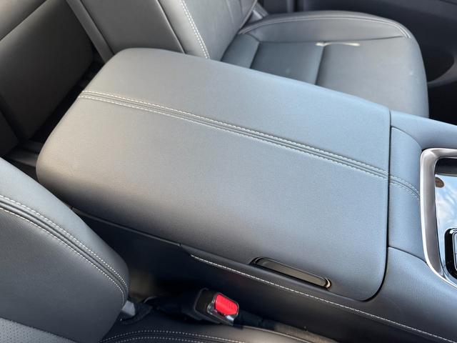 アルファードハイブリッド Z モデリスタエアロ(F/S/R) 13.2型有機EL後席モニター デジタルインナーミラー トヨタチームメイトアドバンストパーク ユニバーサルステップ カラーヘッドアップディスプレイ 左右独立ムーンルーフ(65枚目)