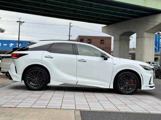 RX RX350 Fスポーツ TRDエアロ(F/S/R/マフラー) パノラマルーフ オレンジキャリパー ルーフレール 純正21インチAW 赤レザーシート ヘッドアップディスプレイ 14インチディスプレイ パノラミックビューモニター(6枚目)