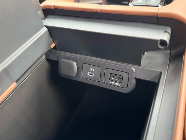 ヴェルファイア Z プレミア モデリスタエアロ(F/S/R) シグネチャーイルミ 13.2型有機EL後席モニター デジタルインナーミラー ドライブレコーダー ブラウンレザー 左右独立ムーンルーフ ヘッドアップディスプレイ ETC(67枚目)