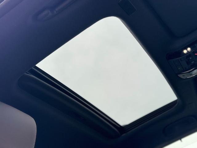 ランドクルーザー２５０ ＺＸファーストエディション　丸目型Ｂｉ－ＢｅａｍＬＥＤヘッドランプ　ＪＢＬプレミアムサウンド　モデリスタインチ２０ＡＷ　ハンズフリーパワーバックドア　トヨタチームメイト　ムーンルーフ　１２．３インチディスプレイ　パノラマビュー（56枚目）