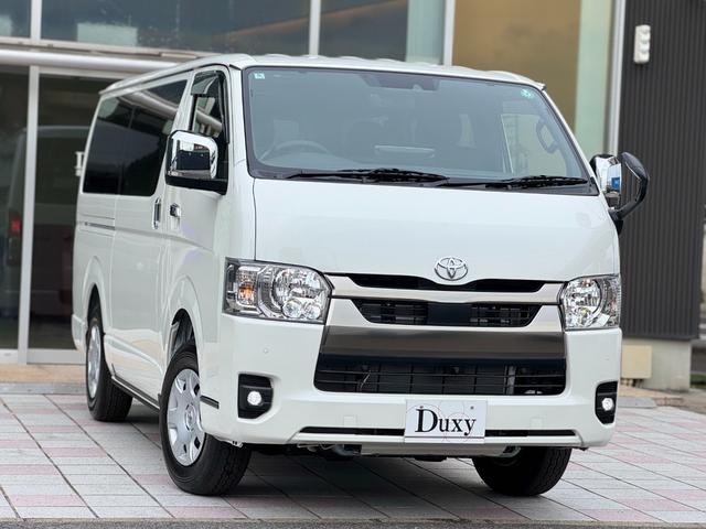 ハイエースバン ロングスーパーＧＬ　ダークプライムＳ　アルパイン１１インチフローティングナビ　パノラミックビューモニター　デジタルインナーミラー　寒冷地仕様　両側パワースライドドア　黒ハーフレザーシート　スカッフプレート　トヨタセーフティーセンス　ＥＴＣ（5枚目）