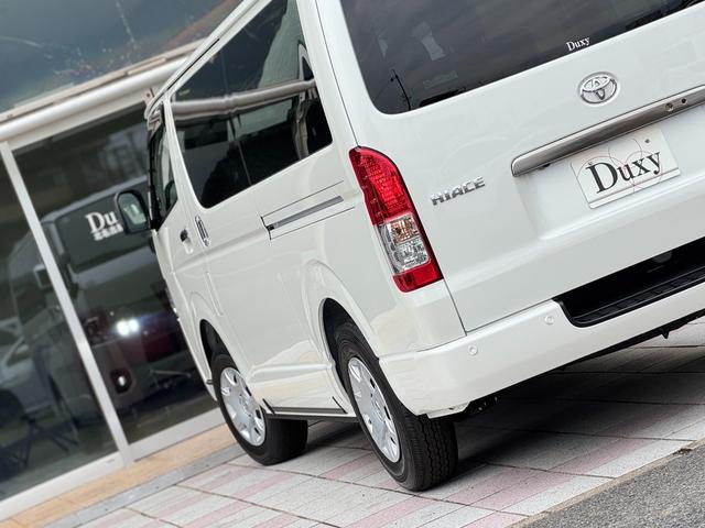 ハイエースバン ロングスーパーＧＬ　ダークプライムＳ　アルパイン１１インチフローティングナビ　パノラミックビューモニター　デジタルインナーミラー　寒冷地仕様　両側パワースライドドア　黒ハーフレザーシート　スカッフプレート　トヨタセーフティーセンス　ＥＴＣ（35枚目）