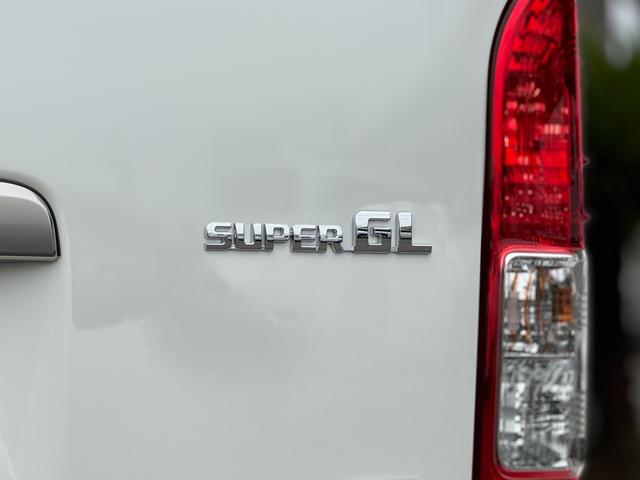 ハイエースバン ロングスーパーＧＬ　ダークプライムＳ　アルパイン１１インチフローティングナビ　パノラミックビューモニター　デジタルインナーミラー　寒冷地仕様　両側パワースライドドア　黒ハーフレザーシート　スカッフプレート　トヨタセーフティーセンス　ＥＴＣ（44枚目）