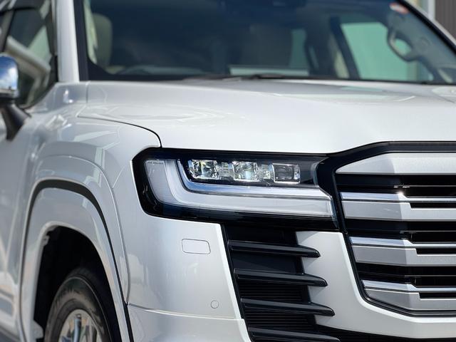 ランドクルーザー ＺＸ　モデリスタエアロ（Ｆ／Ｓ／Ｒ）　ＪＢＬプレミアムサウンド　リアエンターテイメント　タイヤ空気圧警報システム　リア電動デフロック　ルーフレール　ムーンルーフ　マルチテレインモニター　ベージュレザーシート（24枚目）