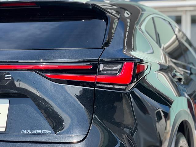 ＮＸ ＮＸ３５０ｈ　バージョンＬ　モデリスタエアロ（Ｆ／Ｓ／Ｒ）　パノラマルーフ　ルーフレール　アドバンストパーク　デジタルインナーミラー　ドライブレコーダー　置くだけ充電　ブラウンレザーシート　ＡＣ１００Ｖ　後席シートヒーター（42枚目）